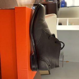 BOYS BLACK DRESS SHOES SIZE 2 Brand Max & Jake